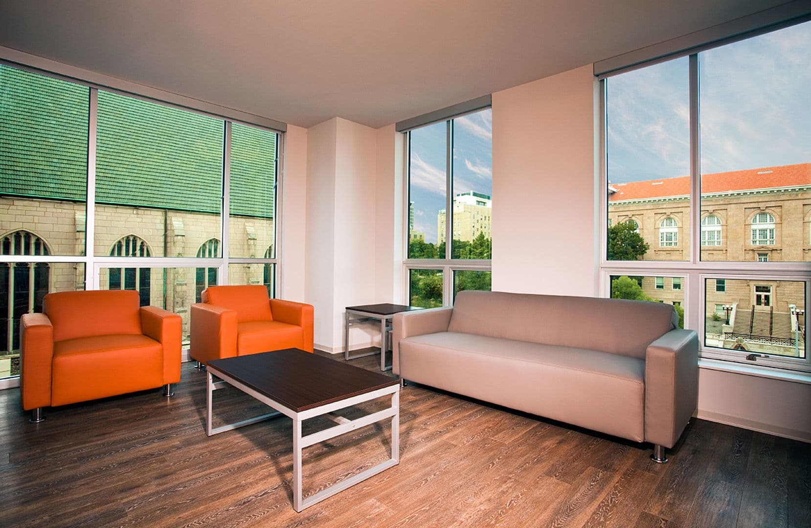 Madison Apartment: 1001 University Avenue