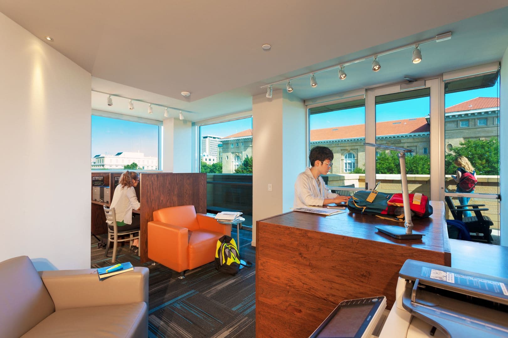 Madison Apartment: 1001 University Avenue