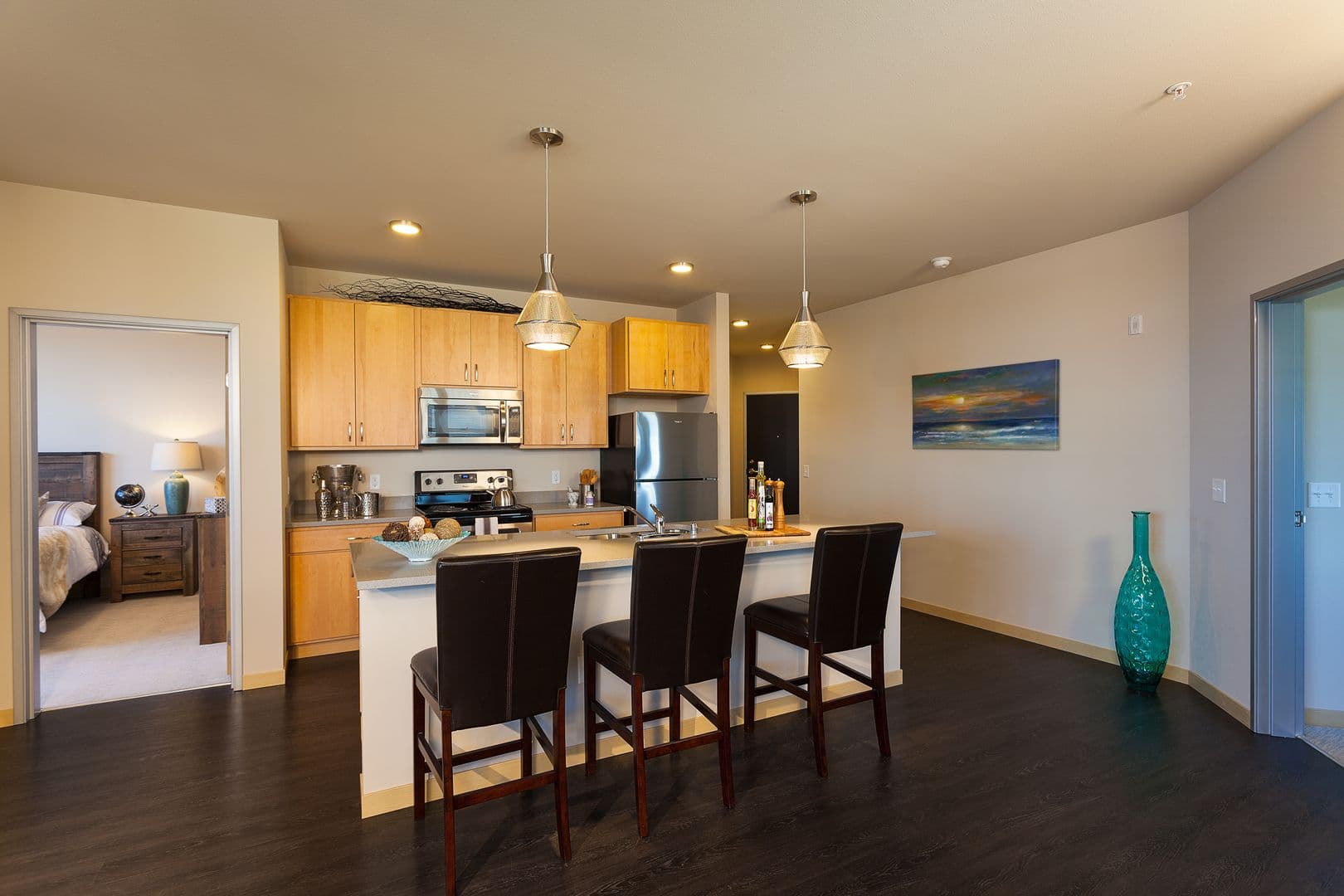 Middleton Apartment: 1690 Aspen Commons
