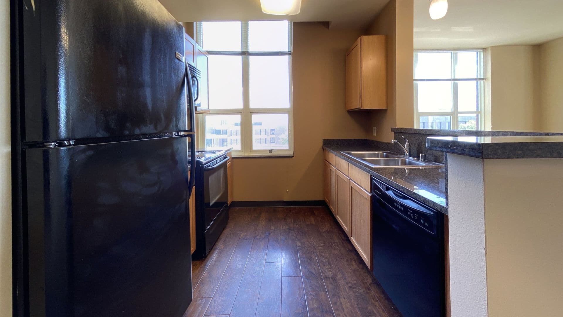 Madison Apartment: 1022 W. Johnson St