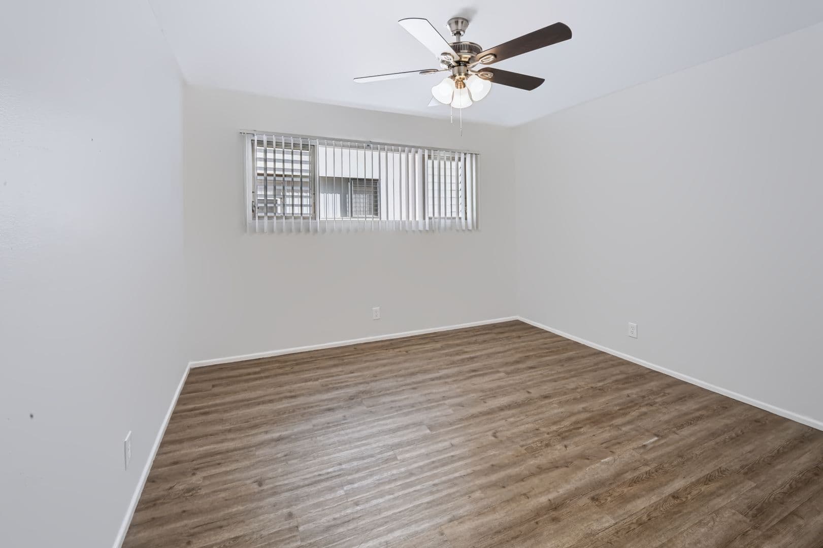 COVINA Apartment: 270 ORLANDO WAY