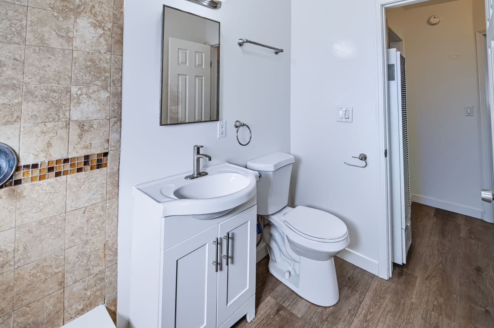 Pomona Apartment: 651 Del Rosa Pl.