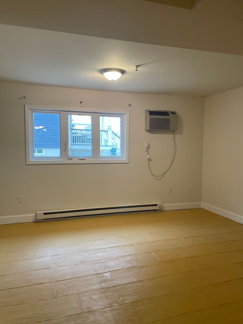 Ocean Grove Apartment: 16 Lake Avenue