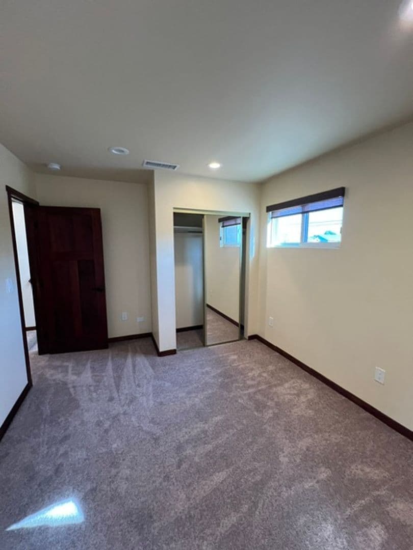 Redondo Beach House: 2007 Voorhees Ave