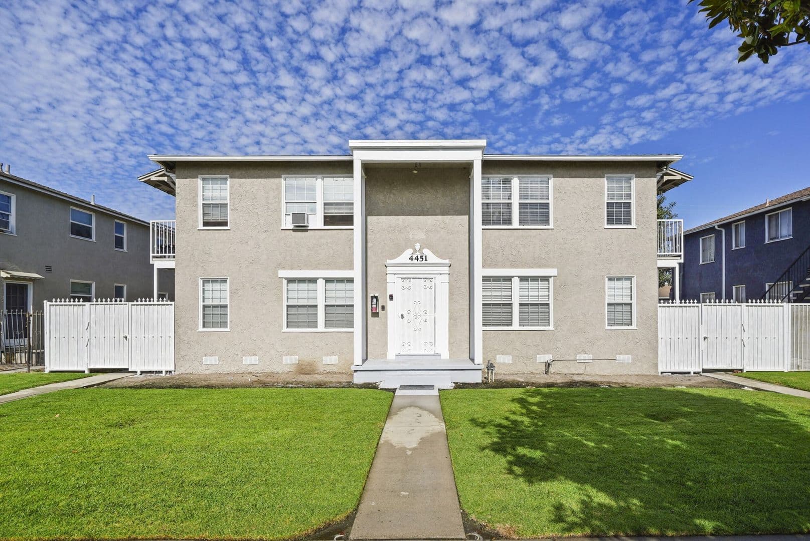 LONG BEACH Apartment: 4451 Atlantic Ave.
