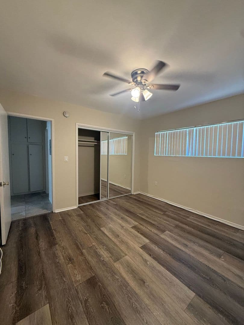 TORRANCE Apartment: 21220 S. Western Ave.