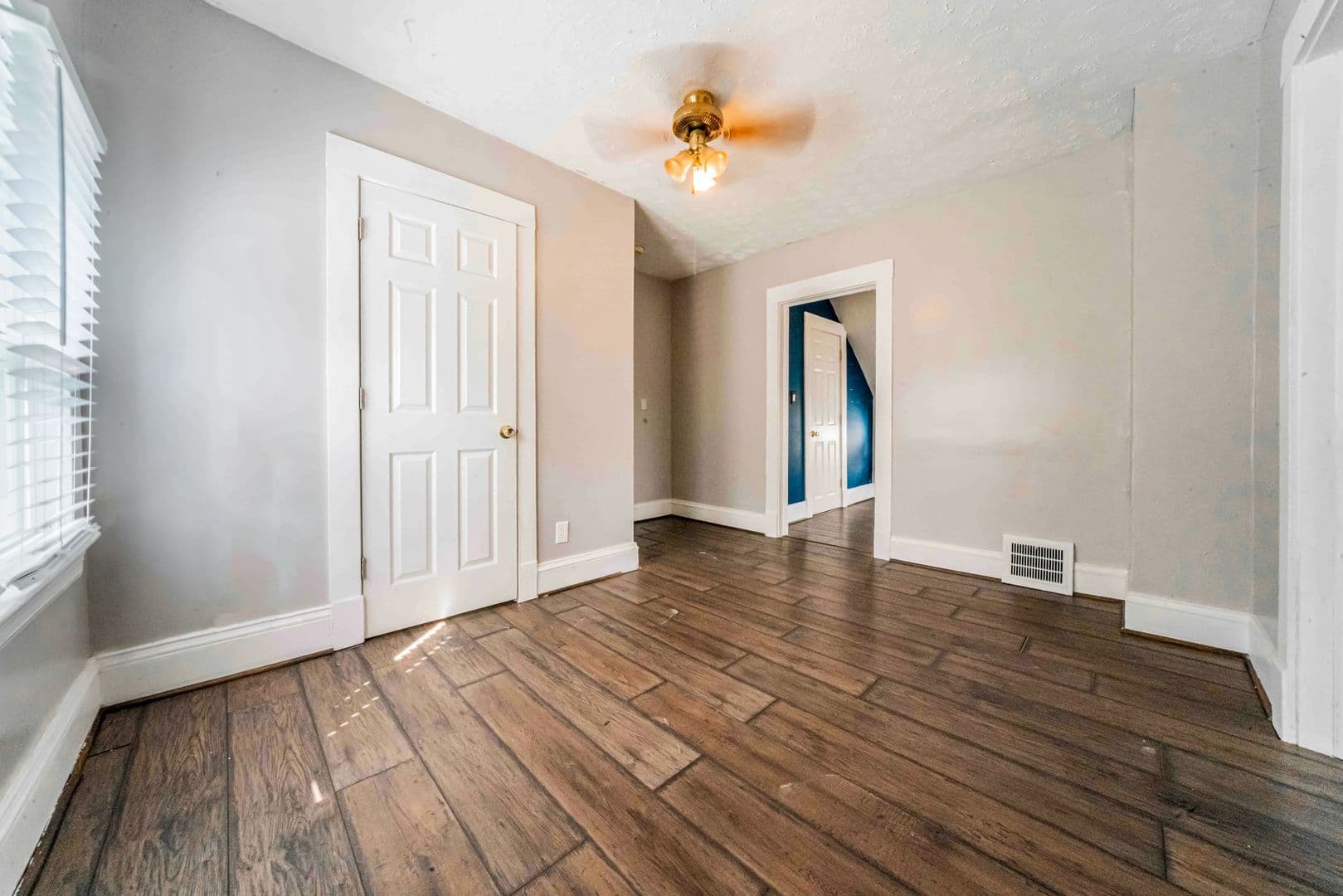 Cleveland House: 3452 W 49th St