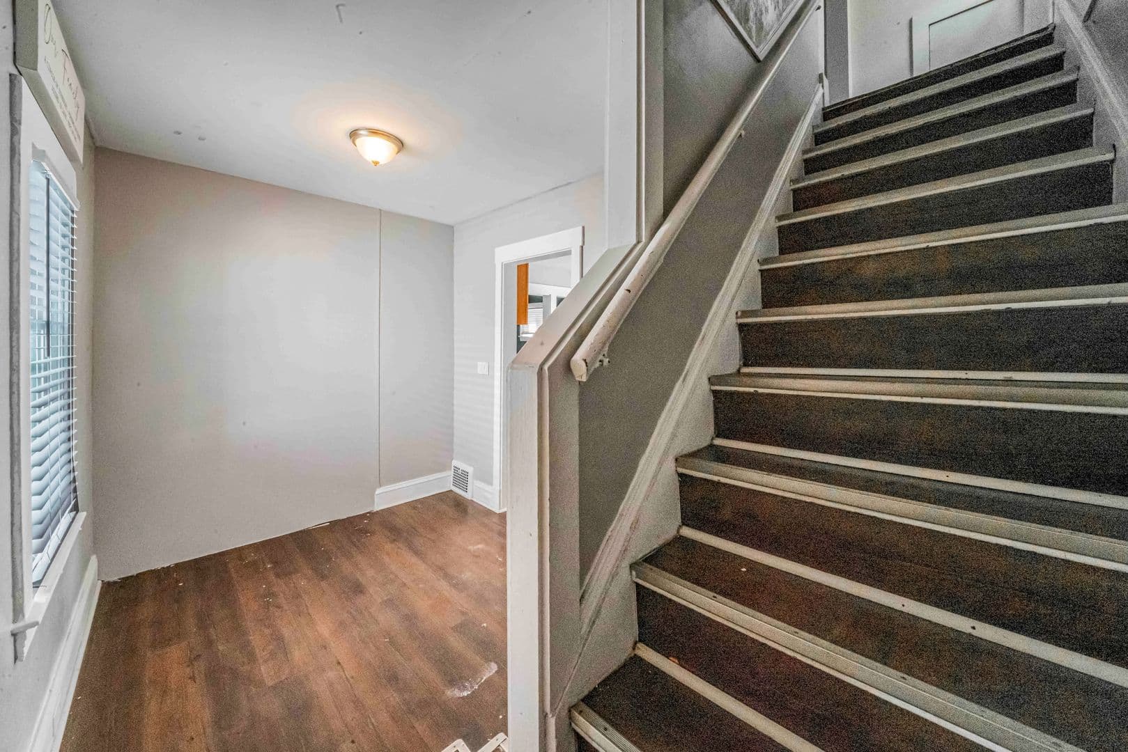 Cleveland House: 3452 W 49th St