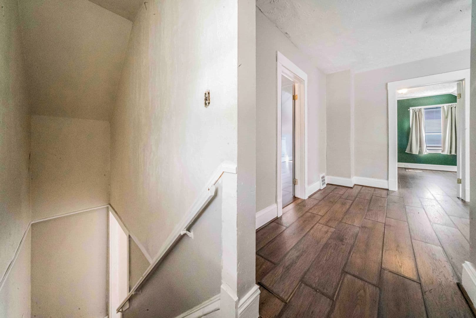 Cleveland House: 3452 W 49th St