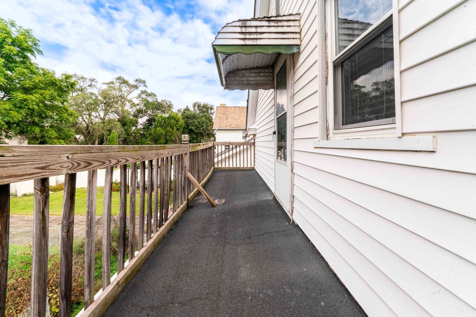 Cleveland House: 3452 W 49th St