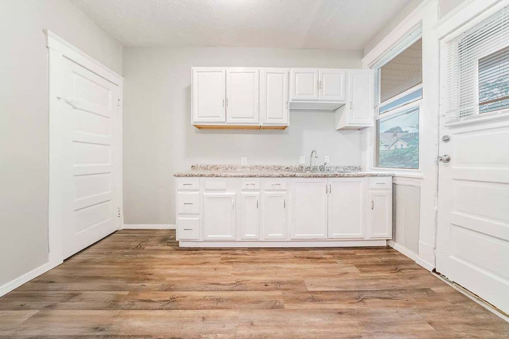 Cleveland Apartment: 2020 W 99th St