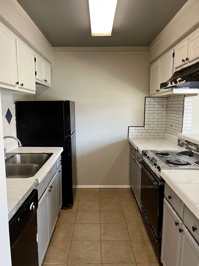 Baton Rouge Apartment: 5120 Everett Ln.