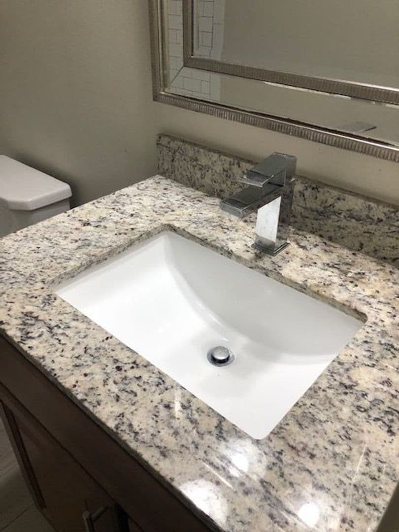 Baton Rouge Apartment: 3328 Carlotta St