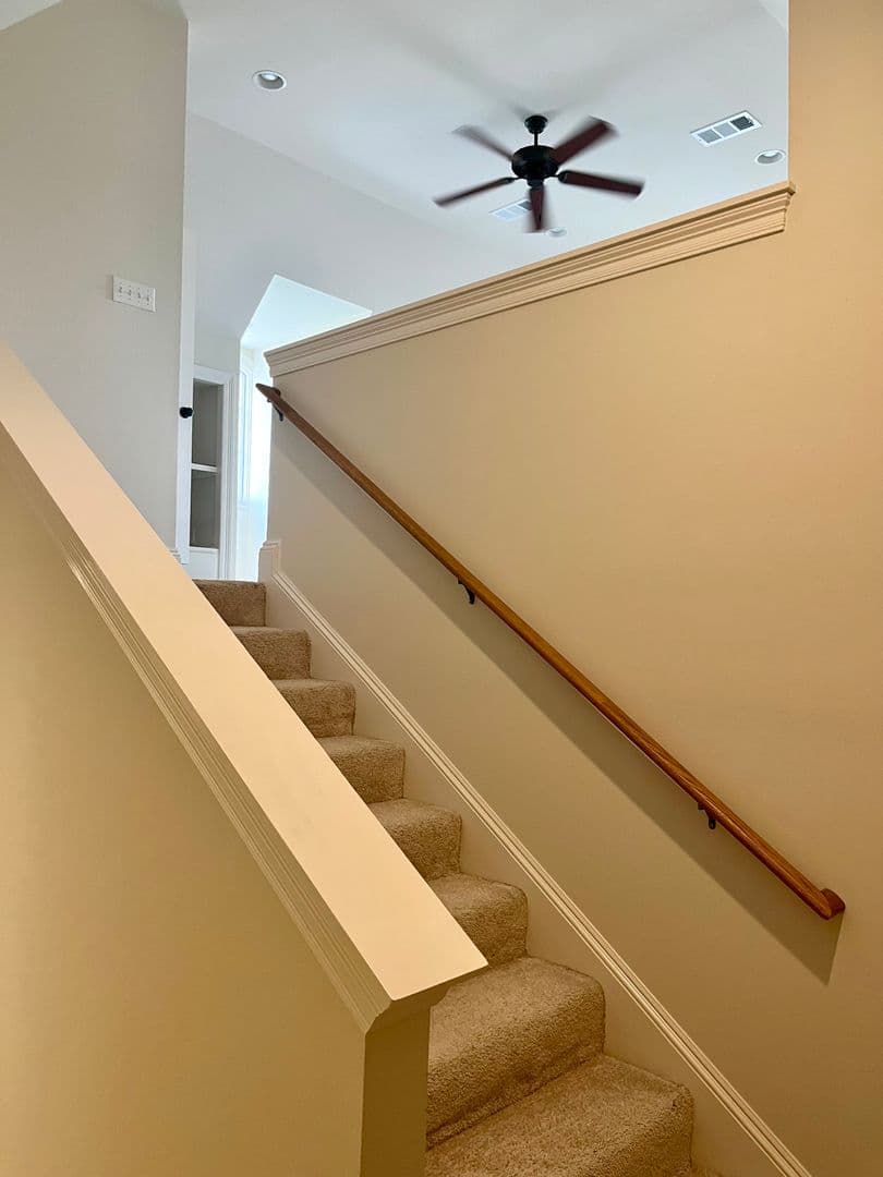 Prairieville House: 43118 Beacon St.