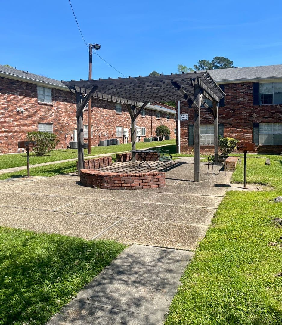 Baton Rouge House: 1701 Lobdell Ave.