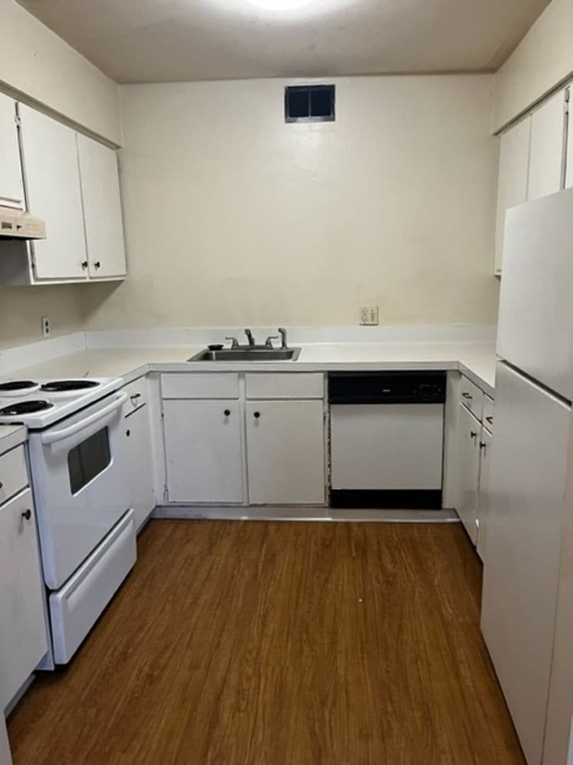 Baton Rouge Apartment: 866 Arlington Ave.