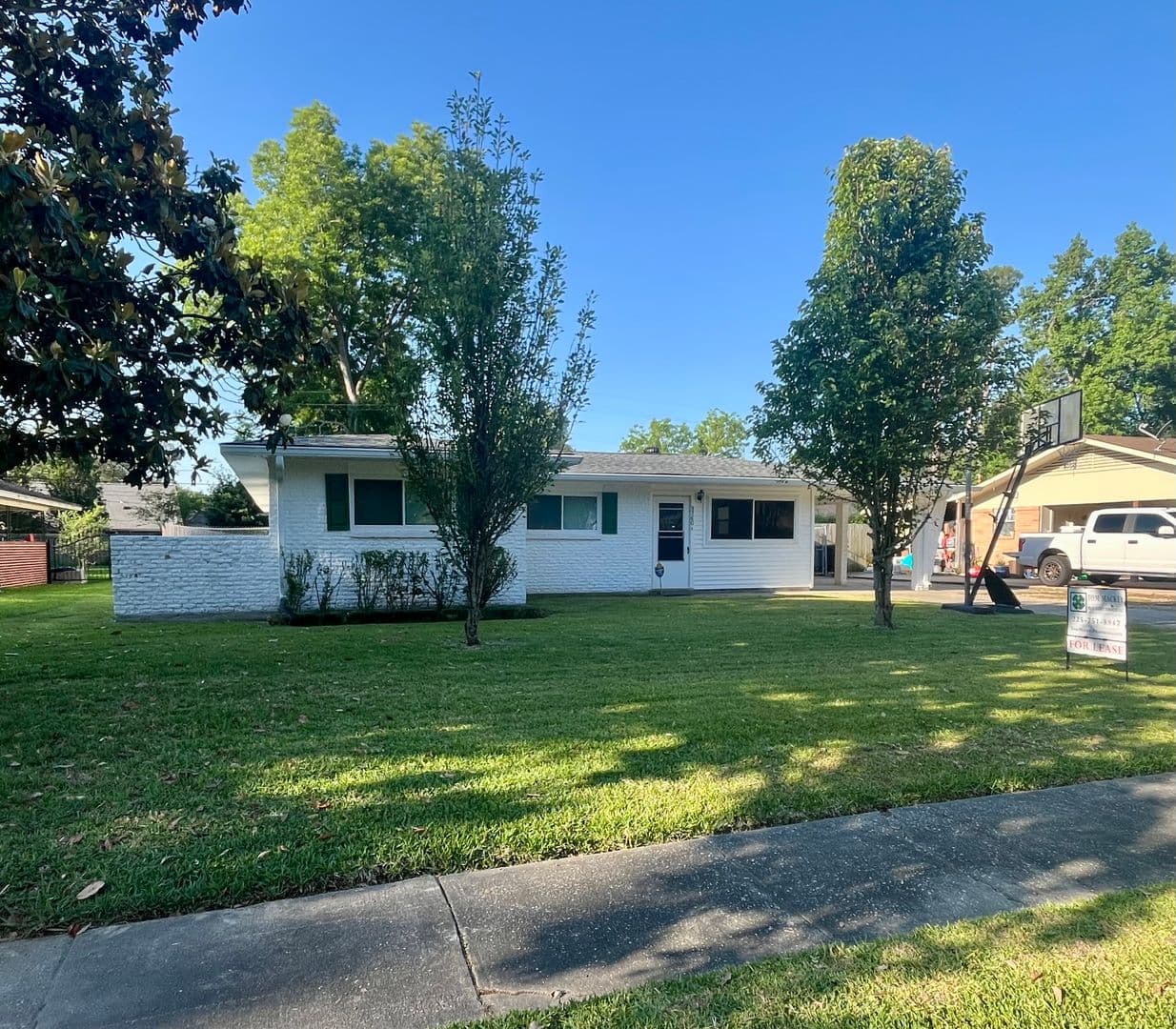 Baton Rouge House: 9760 Judi Ave.