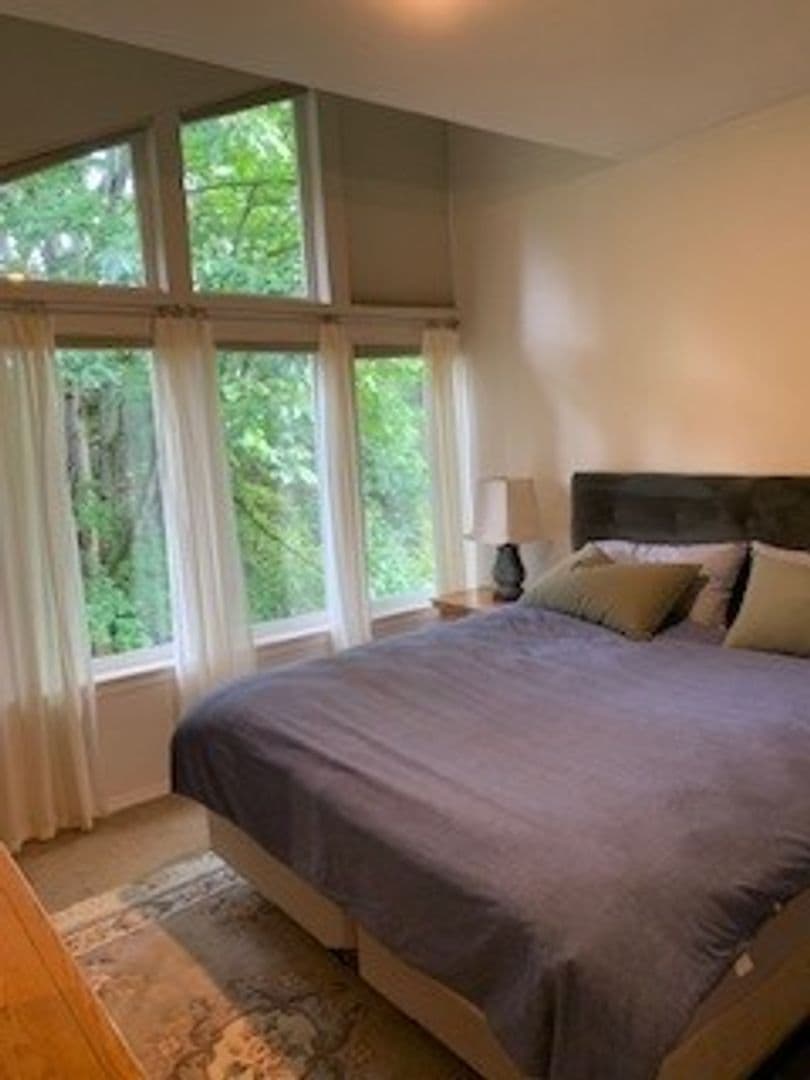 Bellevue Condo: 12935 SE 26th Pl, Unit D-3