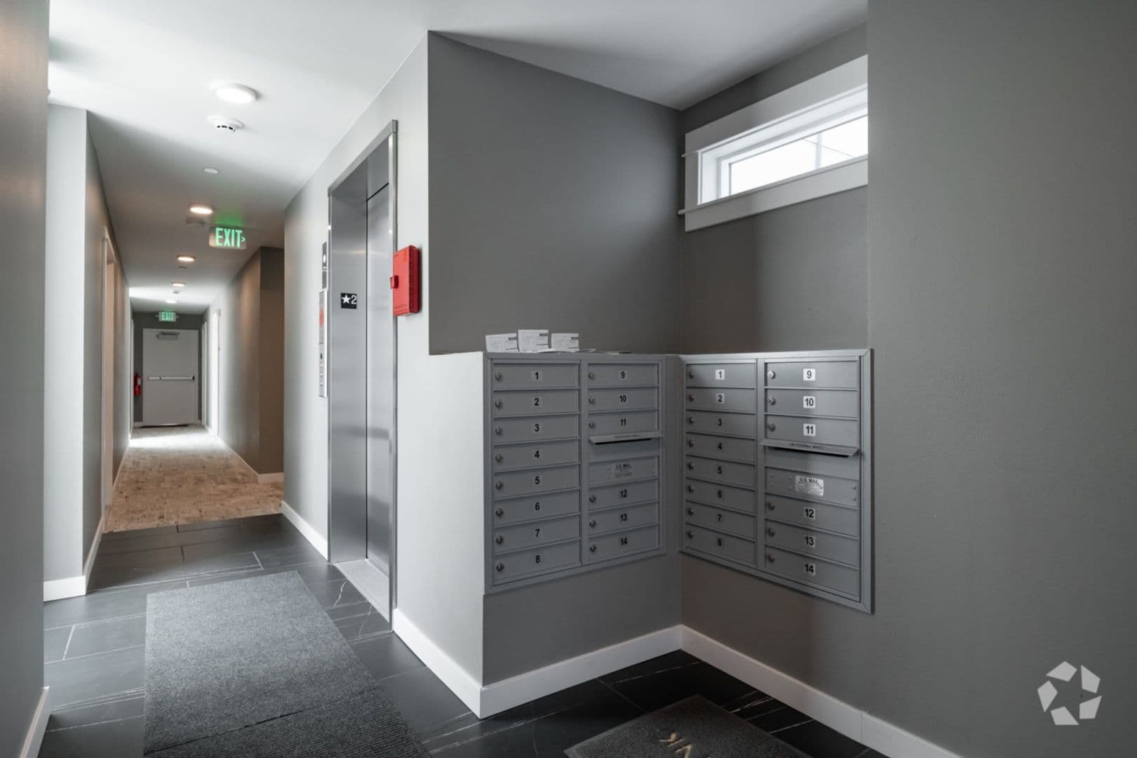 Seattle Apartment: 5253 15th Ave NE