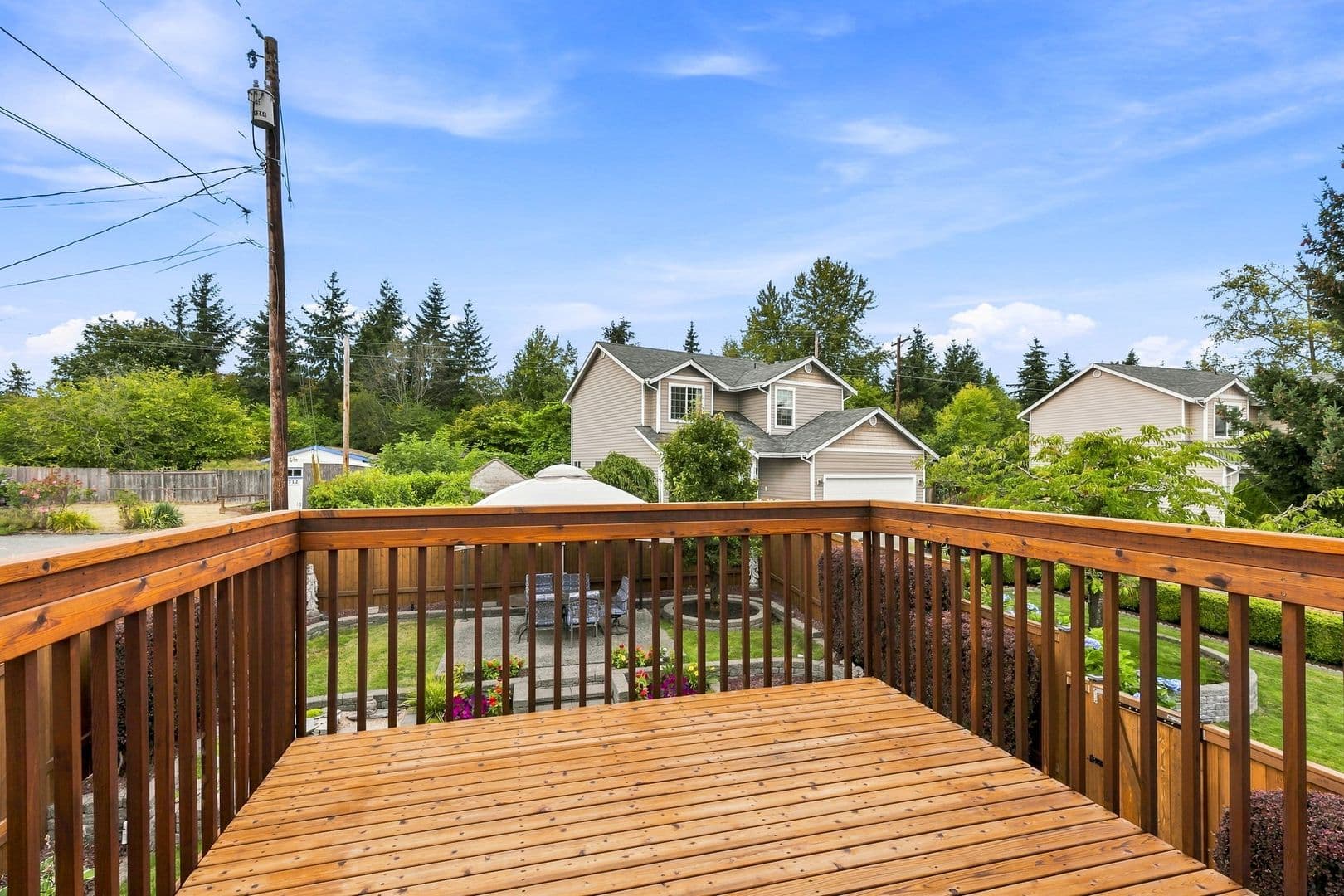Lynnwood House: 714 144th St SW