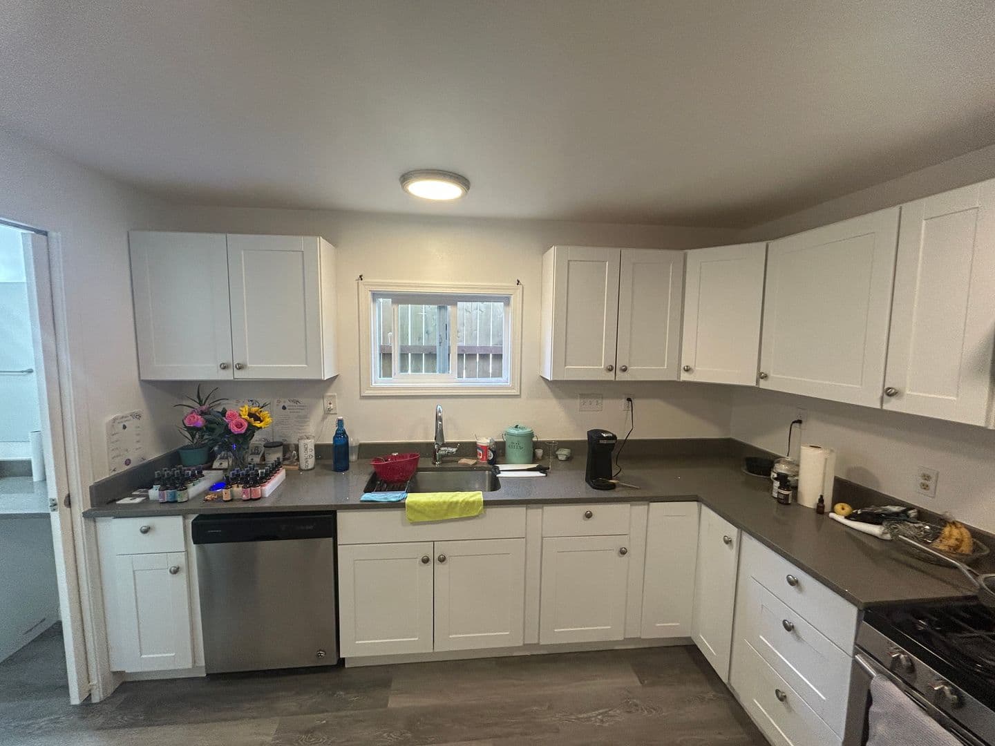 Burien Apartment: 850 SW 136th St