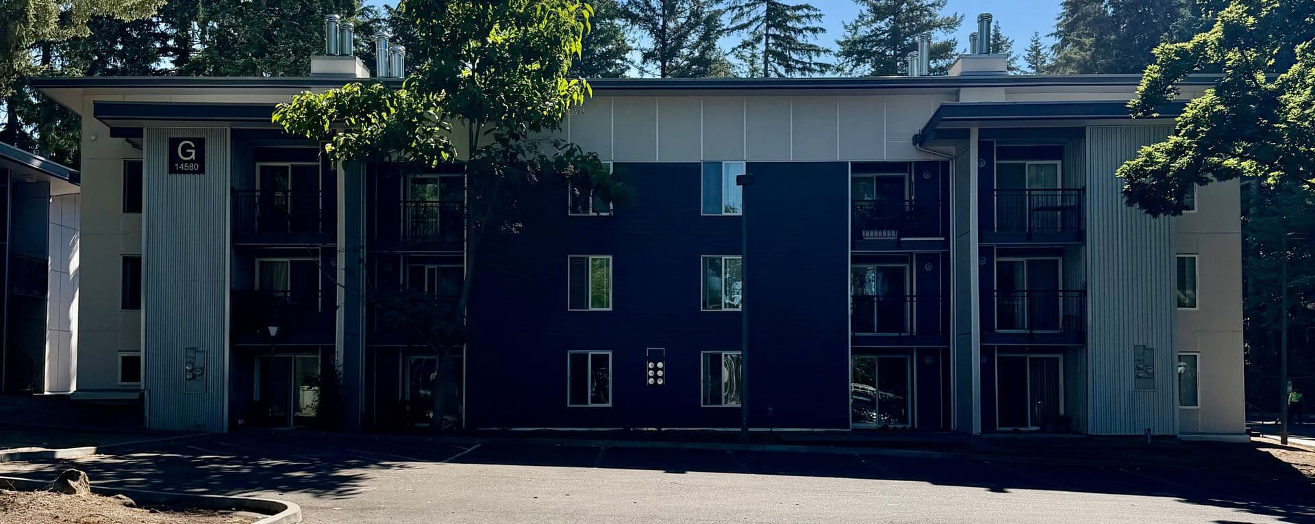 Bellevue Condo: 14580 NE 31st St., Unit G-205
