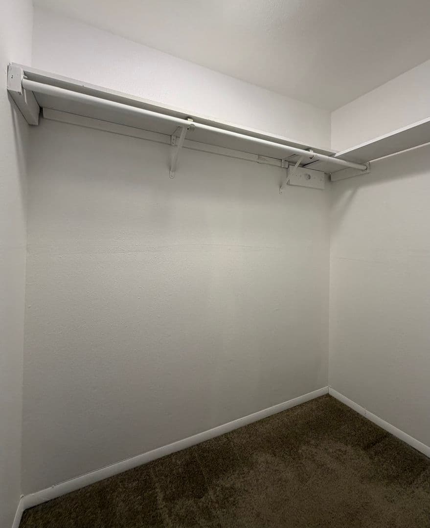 Bellevue Condo: 14580 NE 31st St., Unit G-205