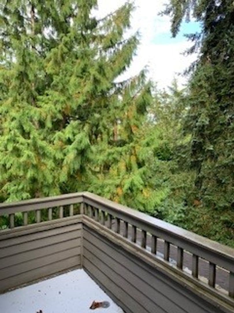 Bellevue Condo: 12935 SE 26th Pl, Unit D-3