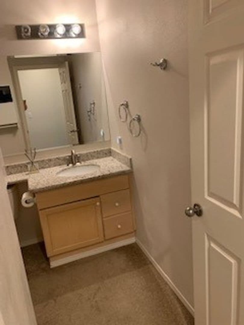 Bellevue Condo: 12935 SE 26th Pl, Unit D-3
