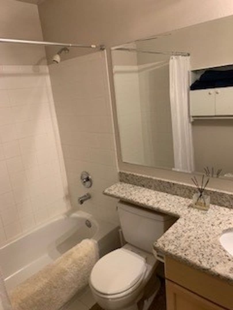 Bellevue Condo: 12935 SE 26th Pl, Unit D-3