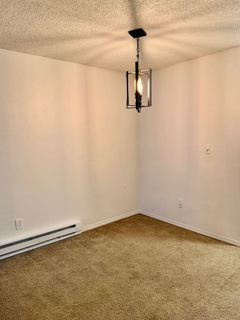 Bellevue Condo: 14580 NE 31st St., Unit G-205