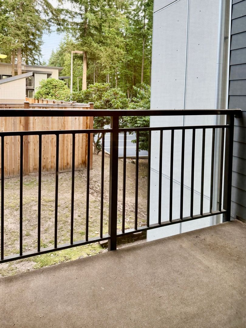 Bellevue Condo: 14580 NE 31st St., Unit G-205
