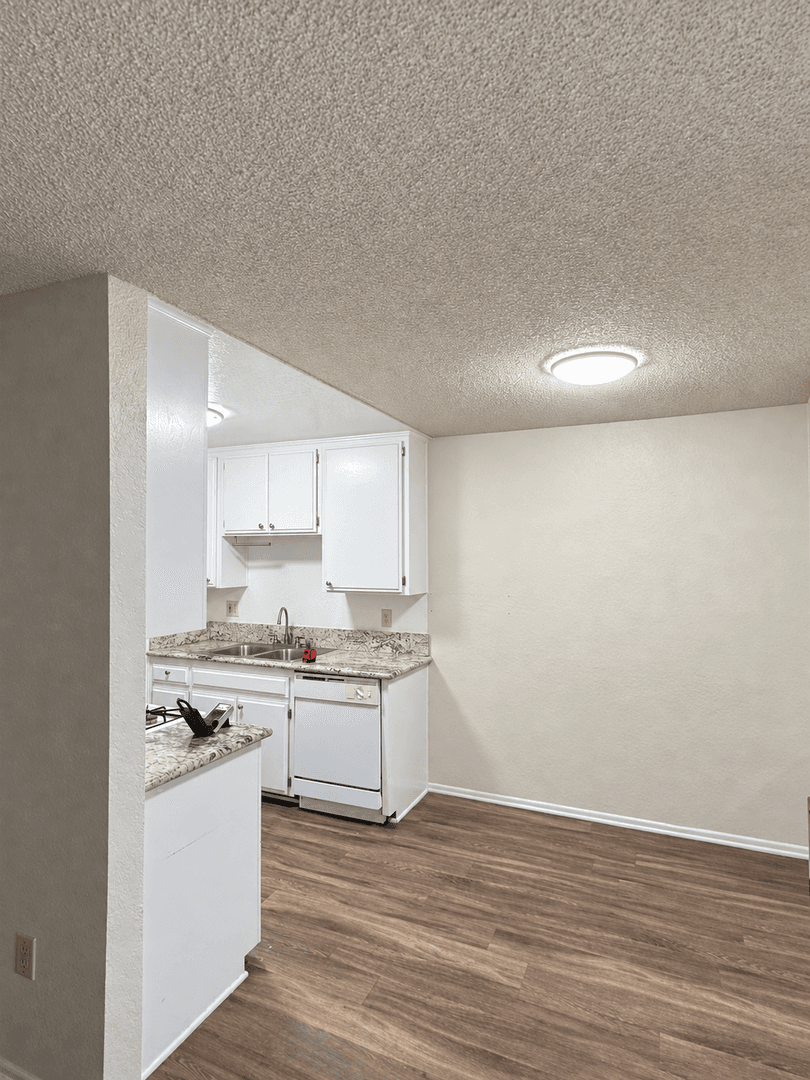 West Hills Apartment: 8485 Valley Circle Blvd