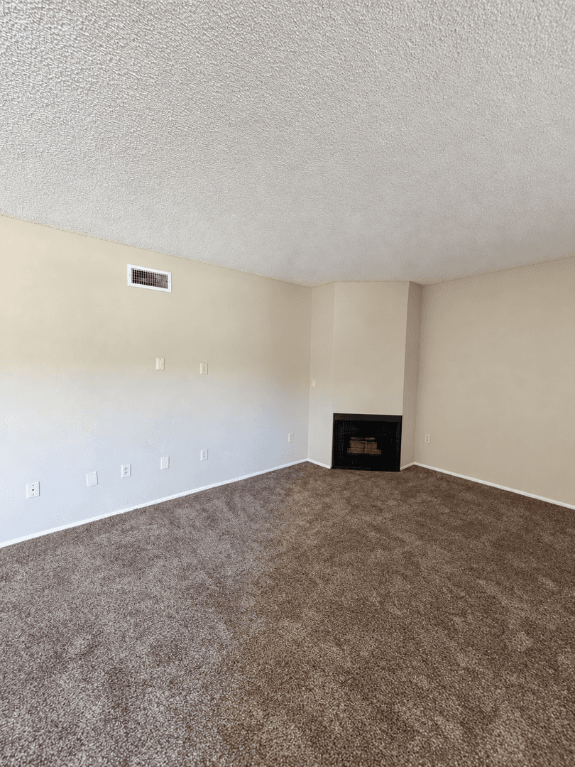 West Hills Apartment: 23901 Los Rosas St