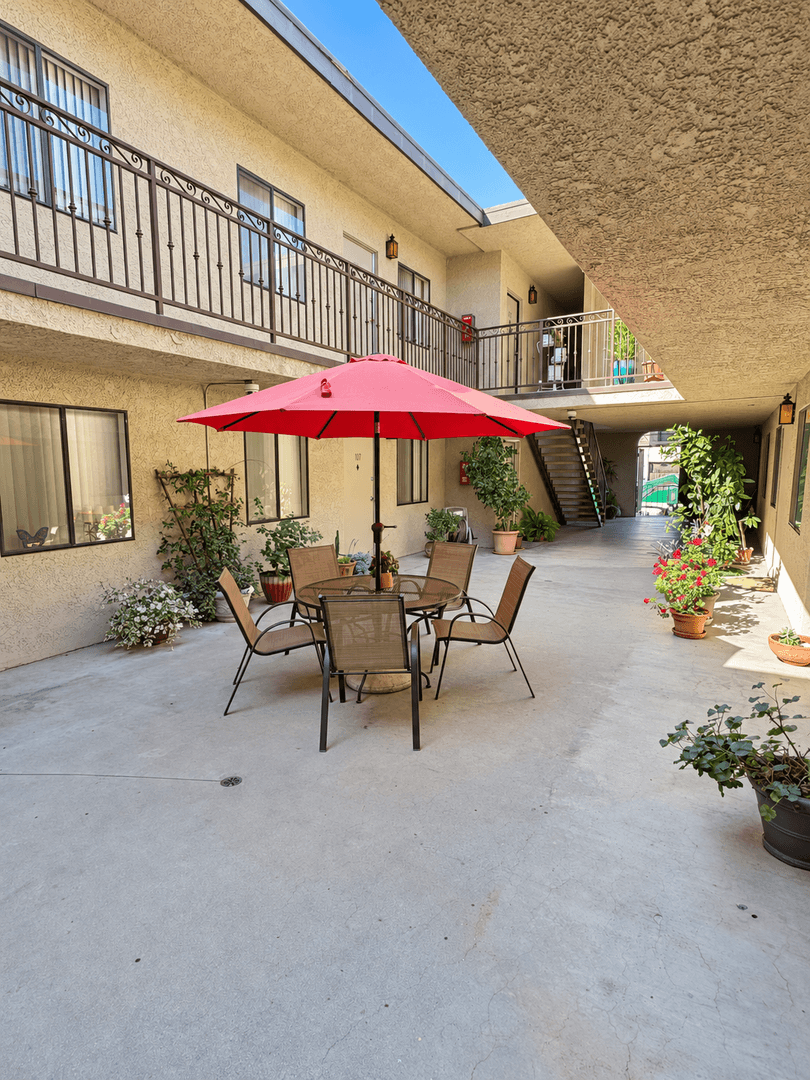 West Hills Apartment: 8485 Valley Circle Blvd