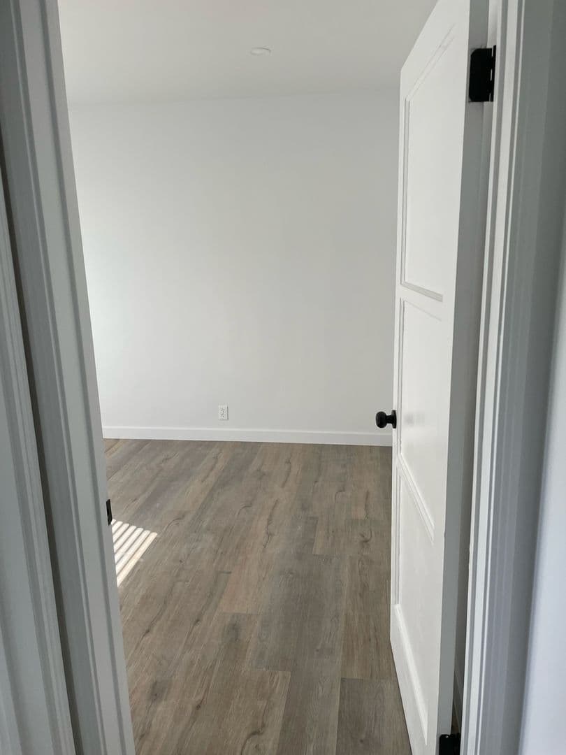 Culver City Apartment: 5317 Kinston Ave