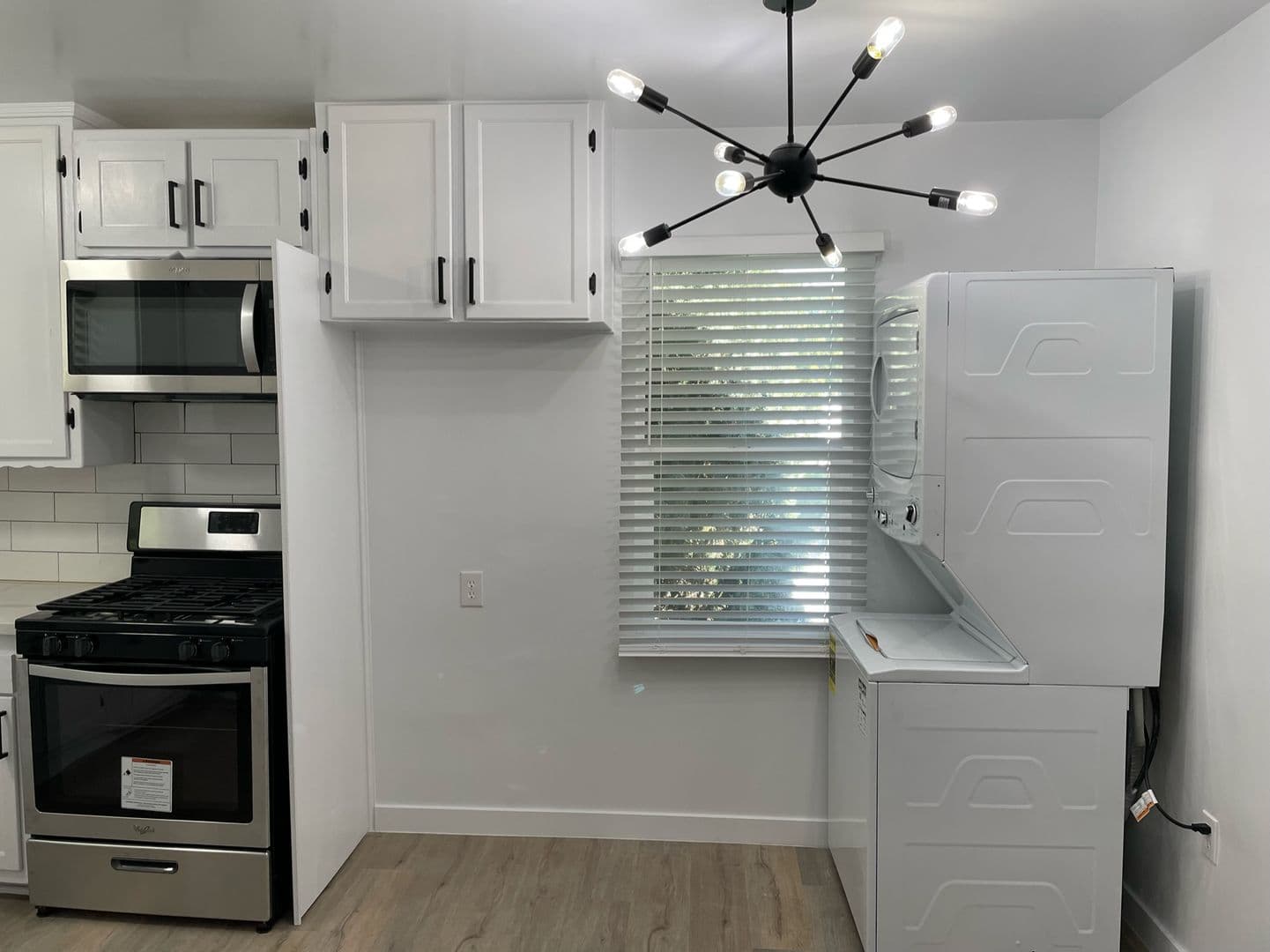 Culver City Apartment: 5317 Kinston Ave