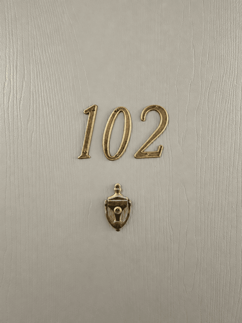 West Hills Apartment: 8485 Valley Circle Blvd