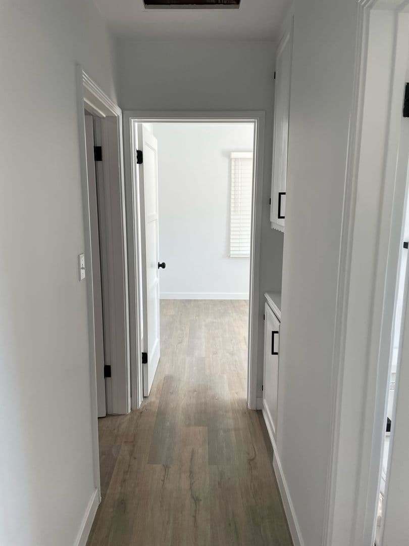 Culver City Apartment: 5317 Kinston Ave