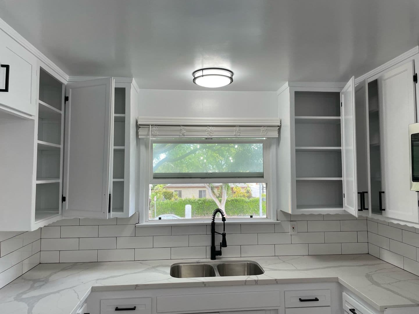 Culver City Apartment: 5317 Kinston Ave