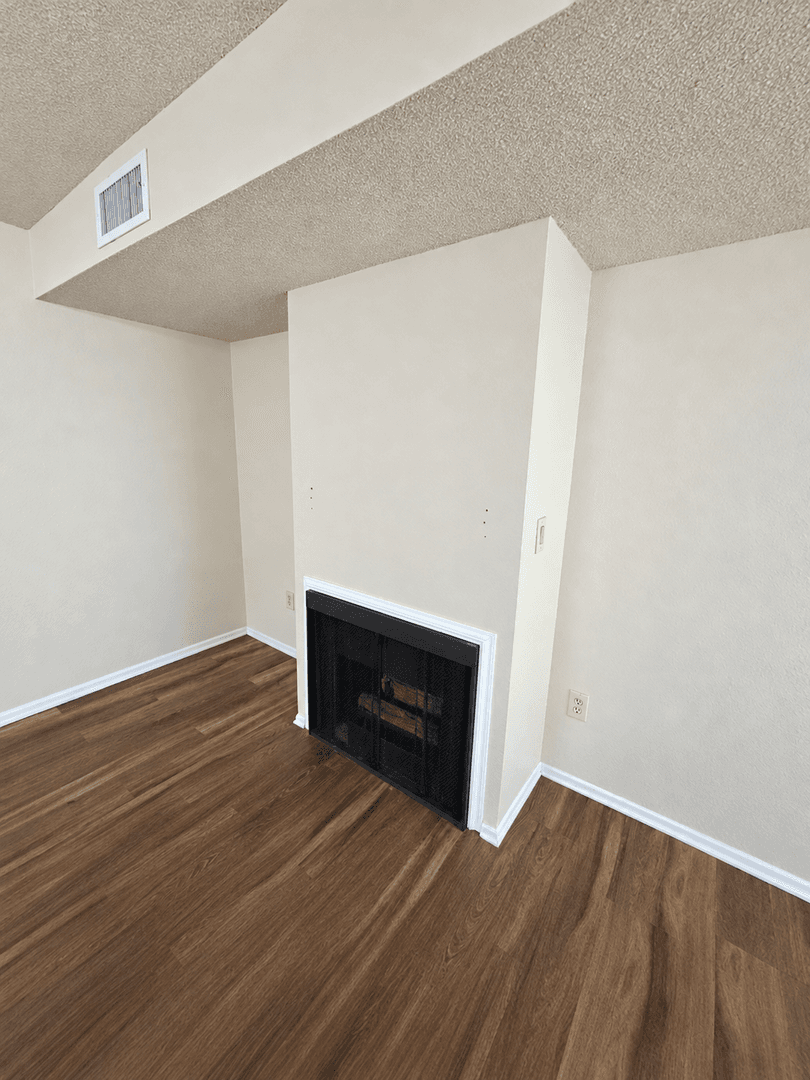 West Hills Apartment: 8485 Valley Circle Blvd