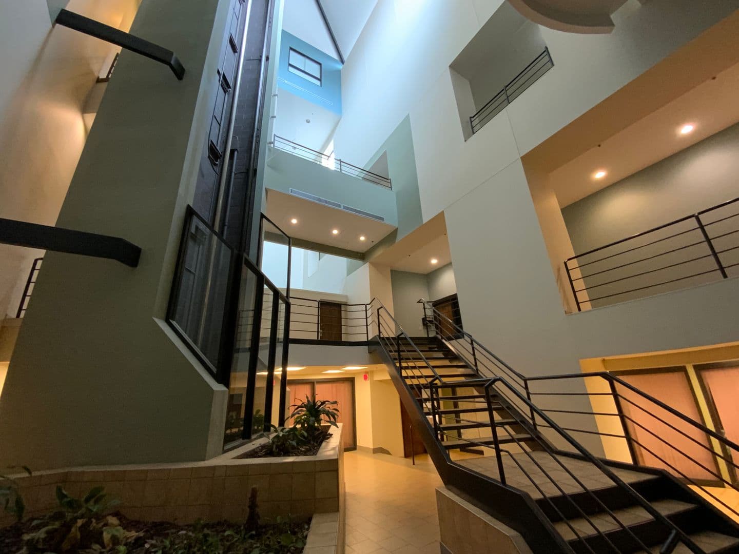Albany Apartment: 99 Pine Street