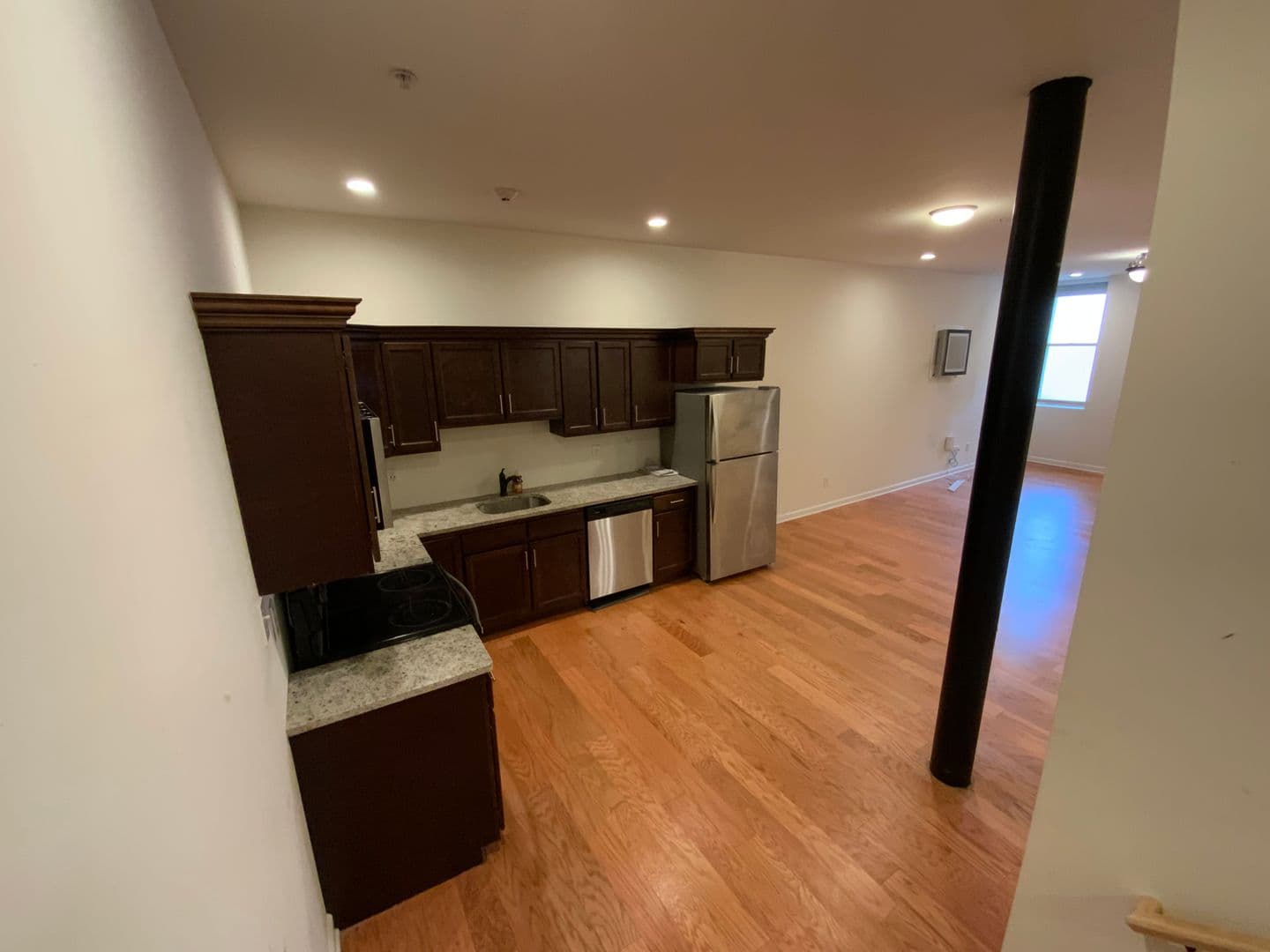 Albany Apartment: 99 Pine Street