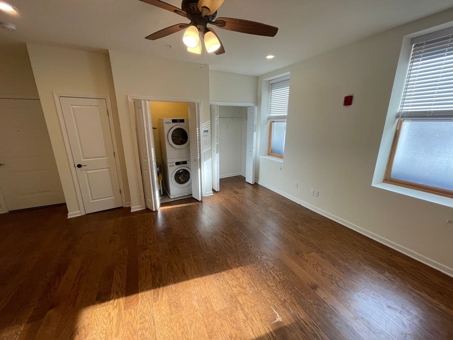 Albany Apartment: 99 Pine Street