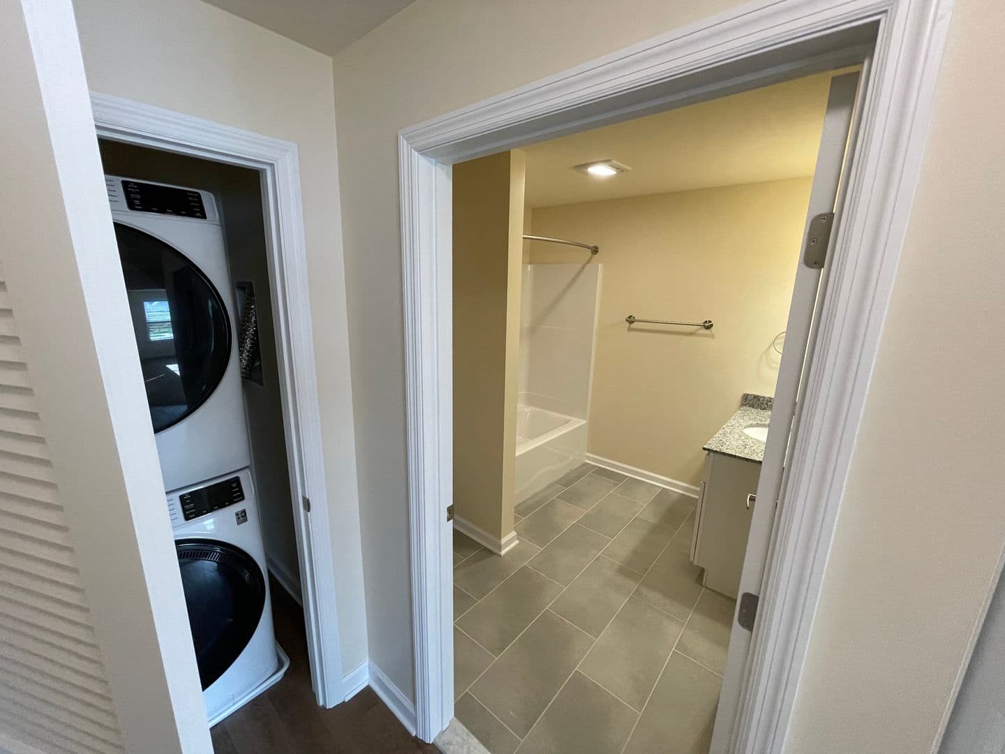 Schenectady Apartment: 540 Northend Drive