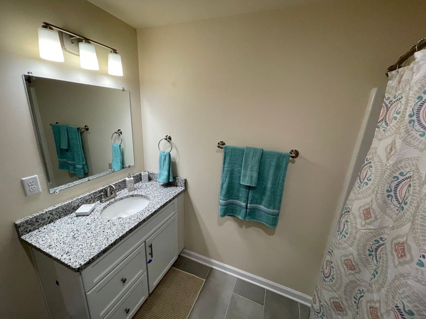 Schenectady Apartment: 540 Northend Drive