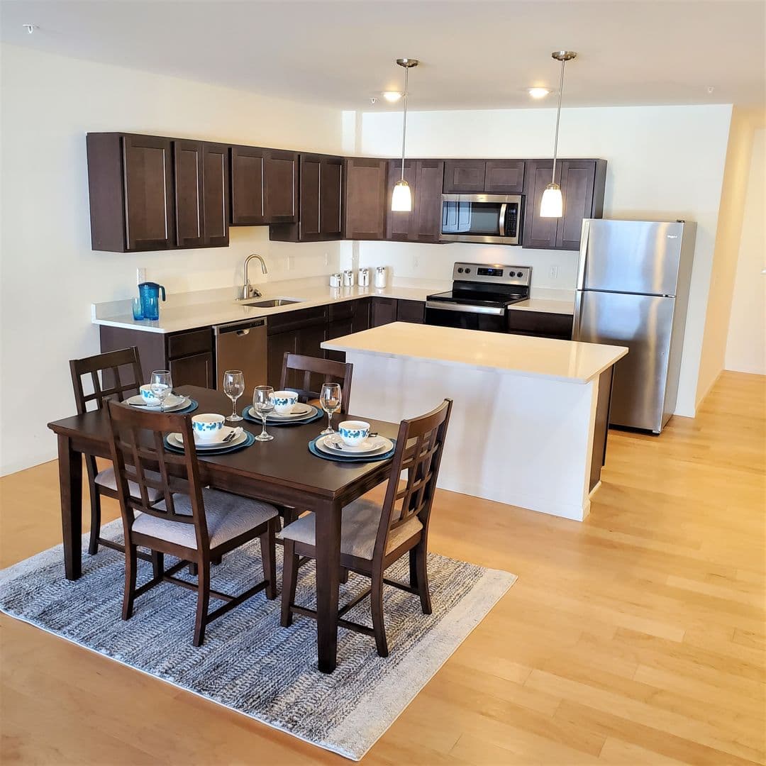 Rochester Apartment: 49 Stone Street