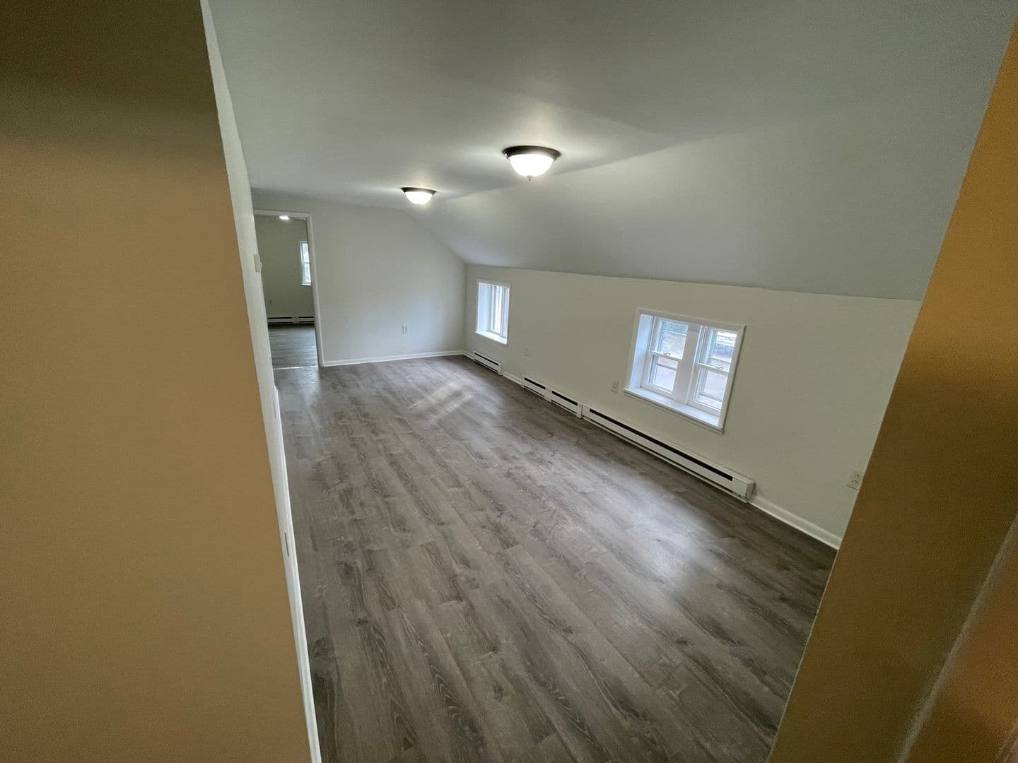 Duanesburg Apartment: 1810-1812 Duanesburg Rd