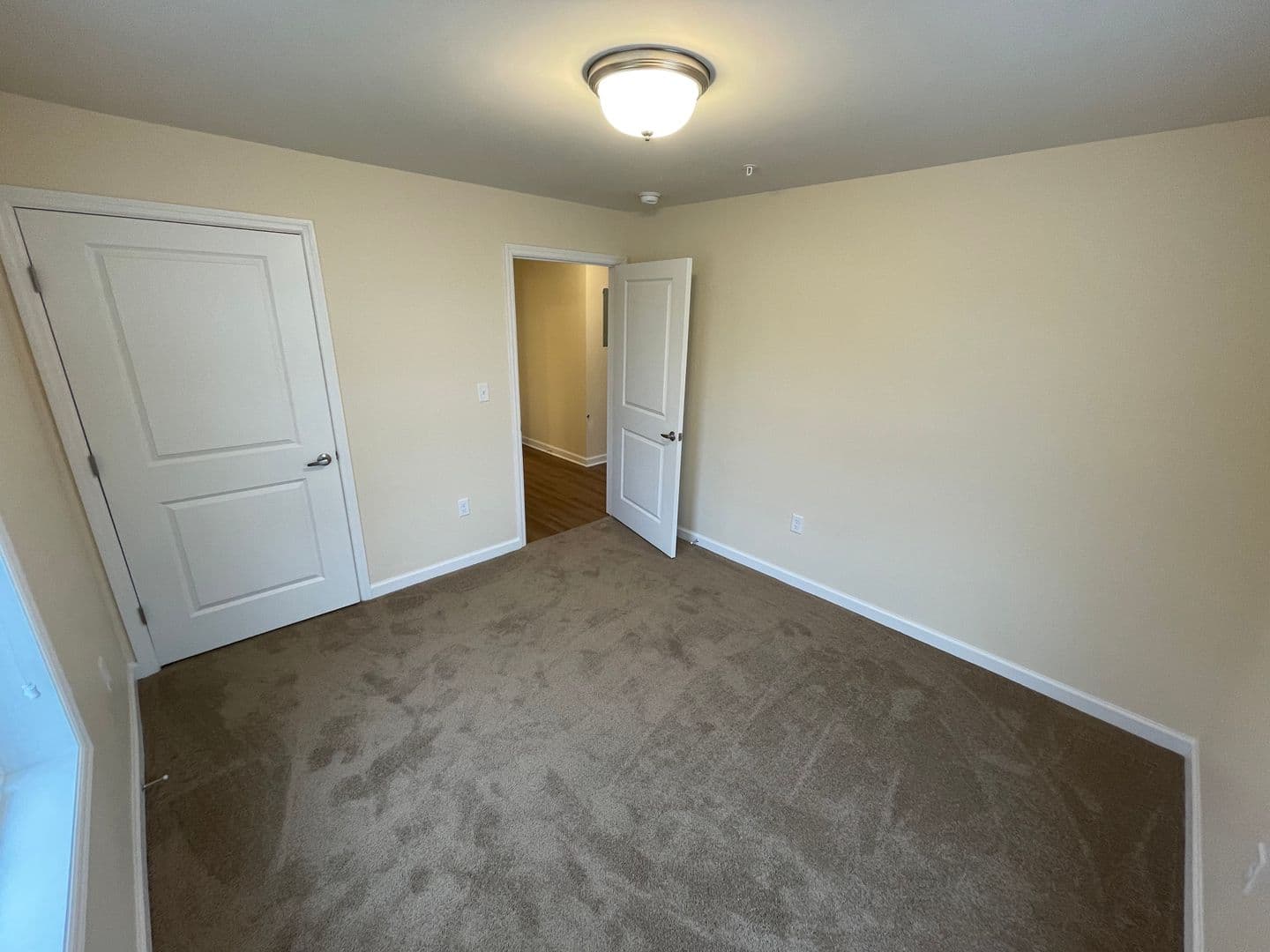 Schenectady Apartment: 540 Northend Drive