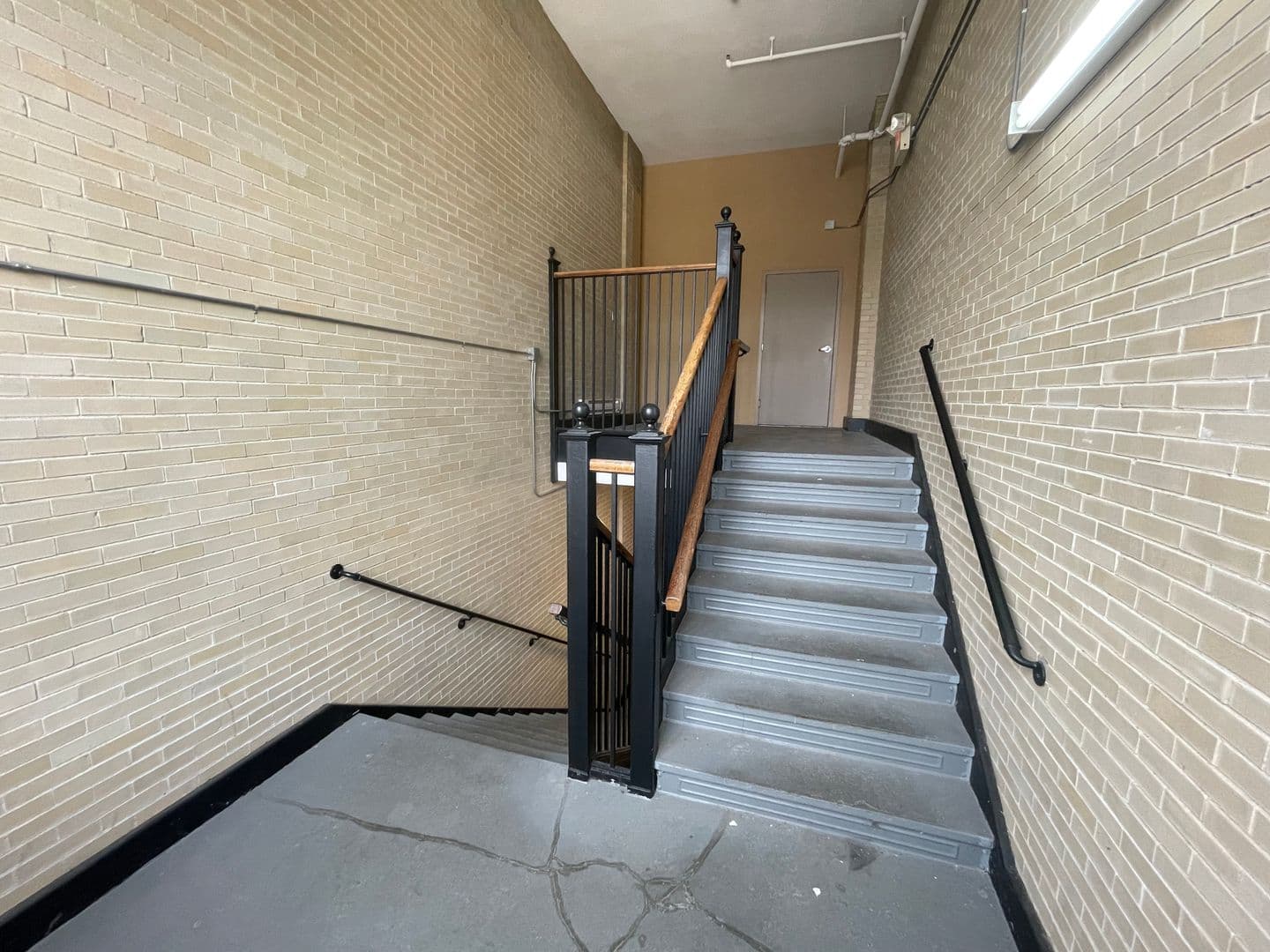 Gloversville Apartment: 11 Fremont Street